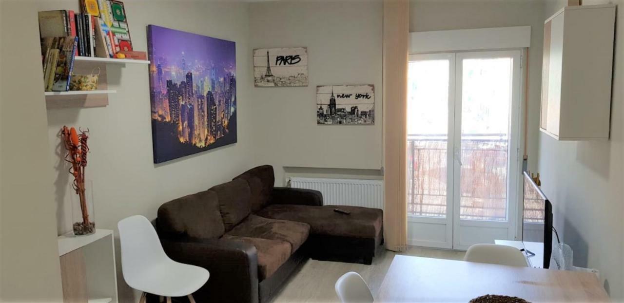 Apartamento Barajas. Aeropuerto/Ifema Apartment Мадрид Екстериор снимка